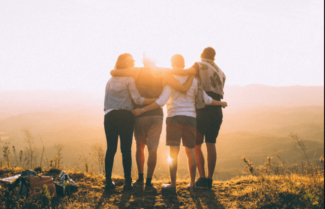 Building a Customer Support Team: The 5 Key Roles Every Company Needs